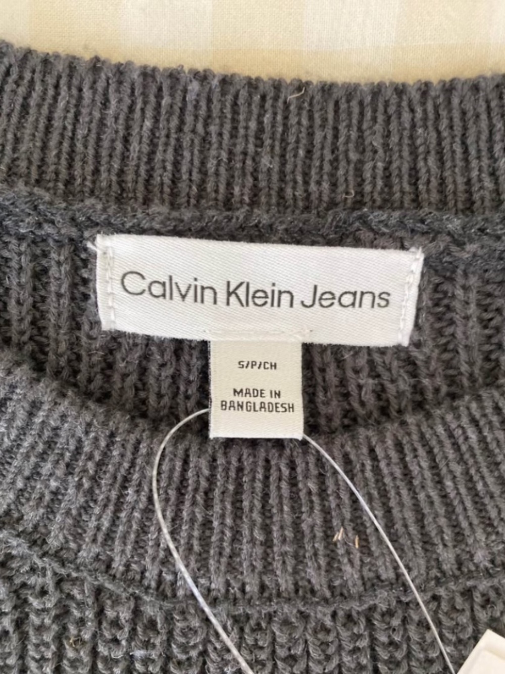 NWT Calvin Klein grey sleeveless knit top - Picture 3 of 4
